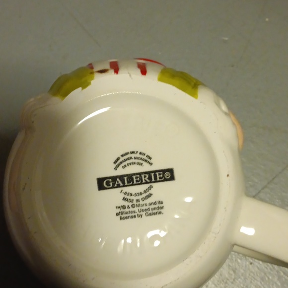 M,m fishing mug - Picture 3 of 3